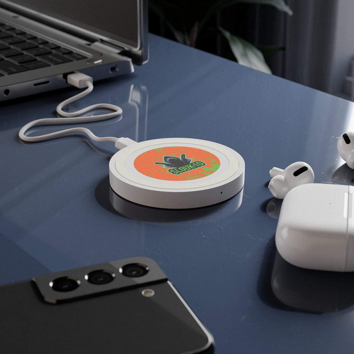 Slouk10 Quake Wireless Charging Pad, Gamer Charger, Cool Tech Gift, Desktop Decoration, Unique Charging Station, Slouk10 Design