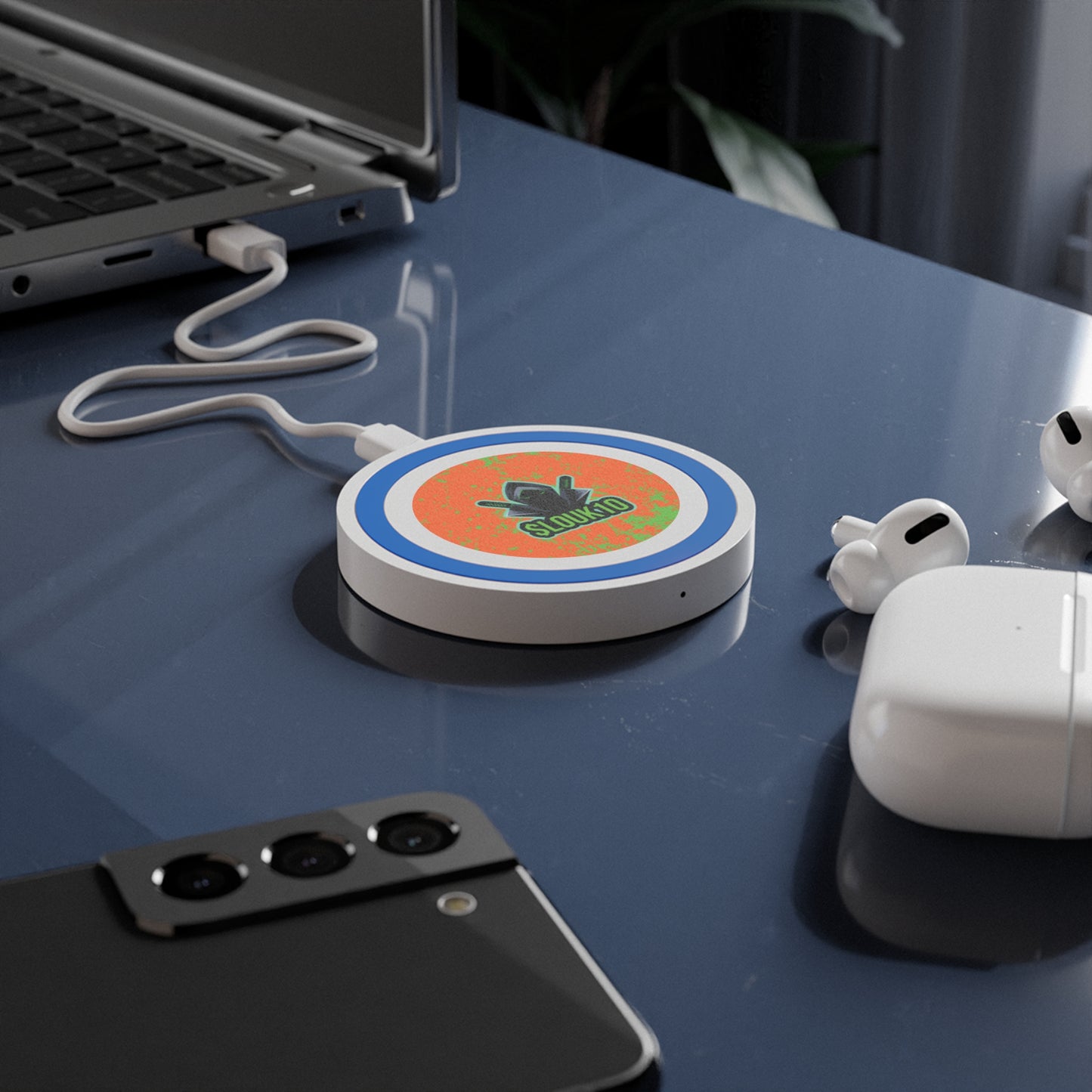 Slouk10 Quake Wireless Charging Pad, Gamer Charger, Cool Tech Gift, Desktop Decoration, Unique Charging Station, Slouk10 Design